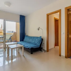 Flatguest + + 2bdr + Pool Apartment