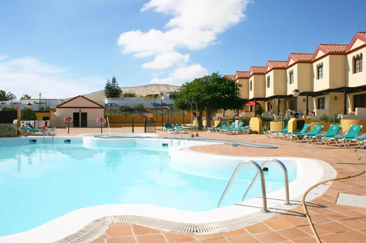 Book Jet - Premium Pool View & Wifi location